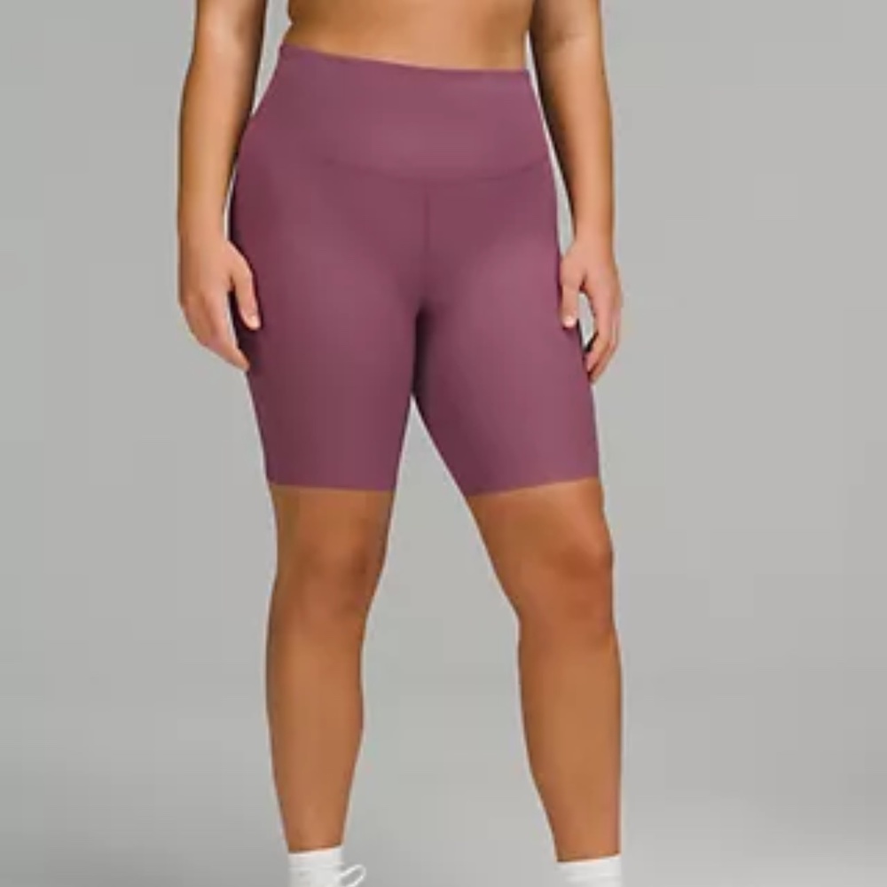 Lululemon Base Pace High-Rise Ribbed Short